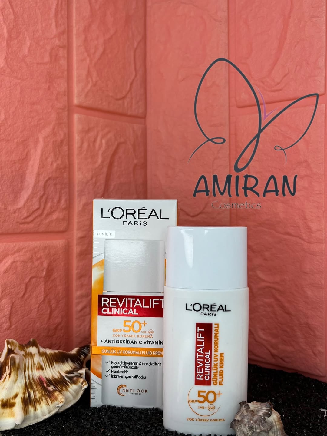 کرم ضد آفتاب L’Oréal Paris Revitalift Clinical SPF 50